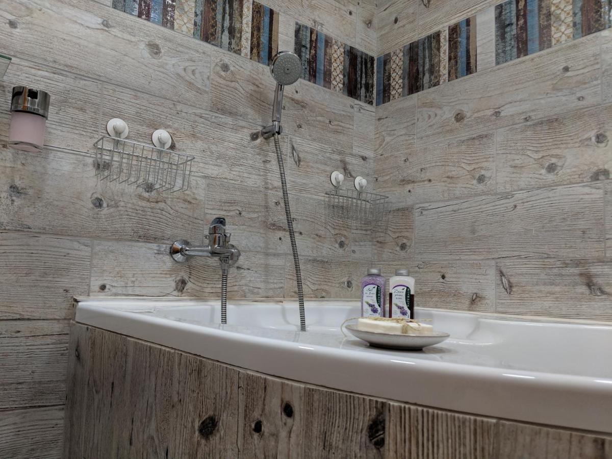 Nová Pec Luxury Apartment In Sumava National Park מראה חיצוני תמונה